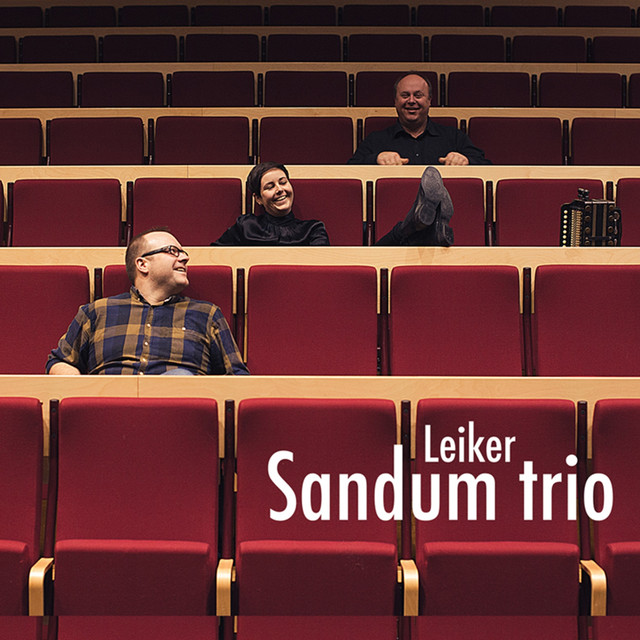 EM117 Sandum Trio - Leiker